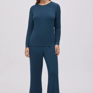 Pigiama lungo in modal extra morbido con pantaloni blu navy a gamba larga