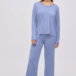 Pigiama lungo in modal extra morbido con pantaloni larghi blu