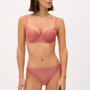 Completo reggiseno push-up e perizoma rosa