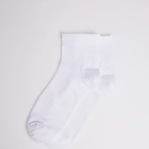 Calzini bianchi traspiranti senza polsini