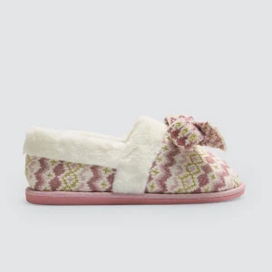 Ciabatte chiuse con dettaglio fiocco stampa etnica