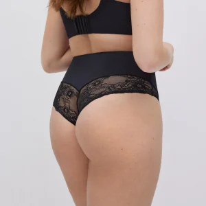 Perizoma riduttore in pizzo nero a mezza compressione