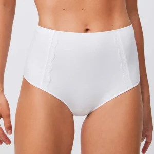 Mutandina alta di lingerie bianca
