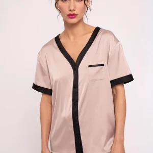 Pigiama donna corto a camicia con bottoni in raso rosa | MUYDEMI