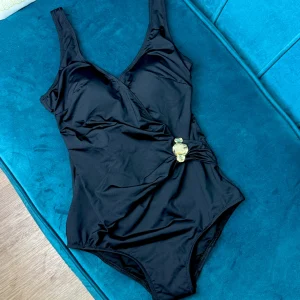 I 125 - Costume Intero Nero