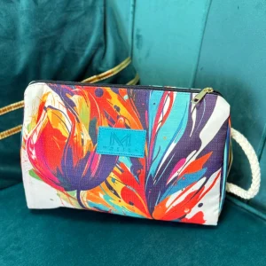 C 03 - Borsello Mare Esplosione