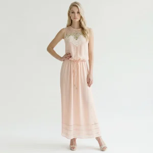 ANNARITA N – Abito Lungo con Ricami e Pietre | M