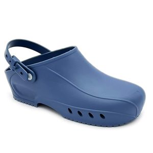 ZOCCOLI LEGGERI PER SALA OPERATORIA – XGO